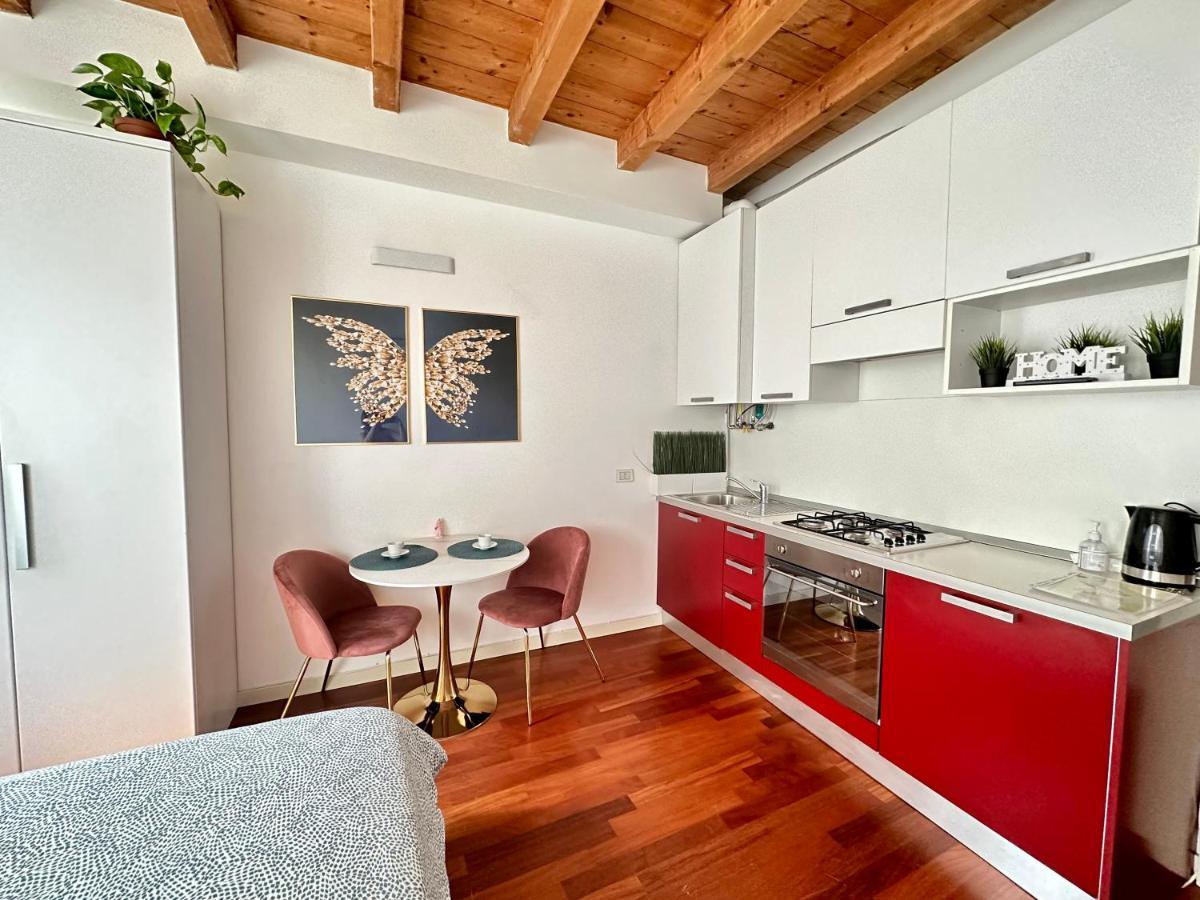 Cozy Apartment Center Bergamo Exterior photo
